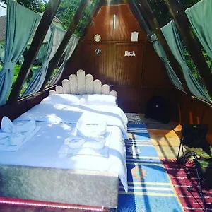 Under Stars House Vermosh