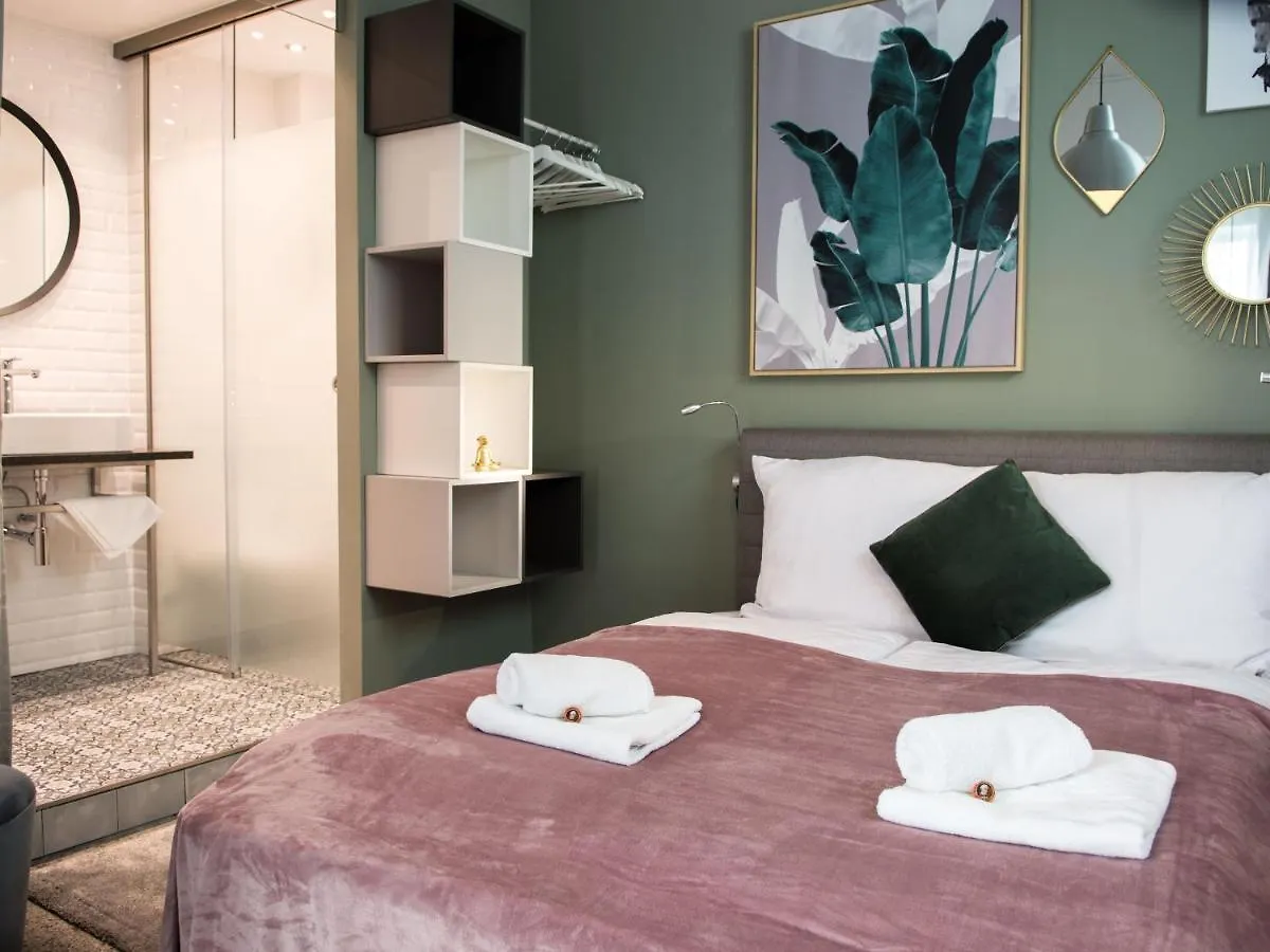 Vienna Hideaways - Nikolai Homes 0*,